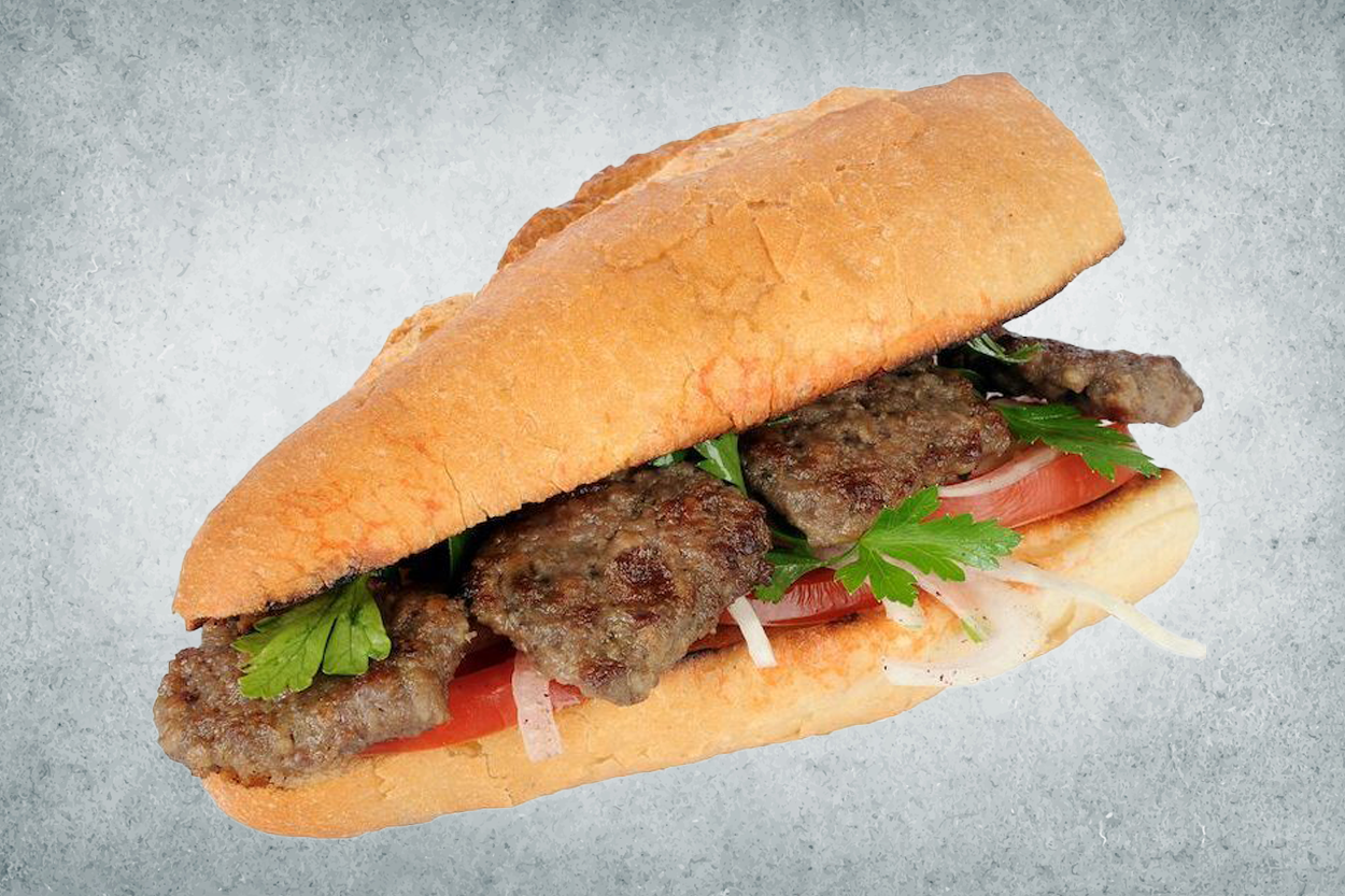 Yarım Ekmek Arası Dana Köfte